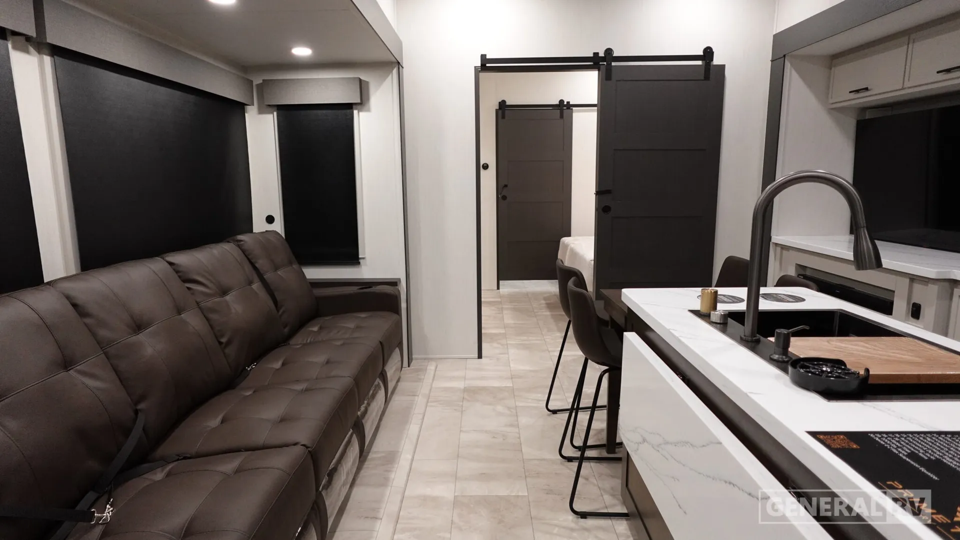 2026 Prime Time RV Sanibel 39HYBRID - Photo 3