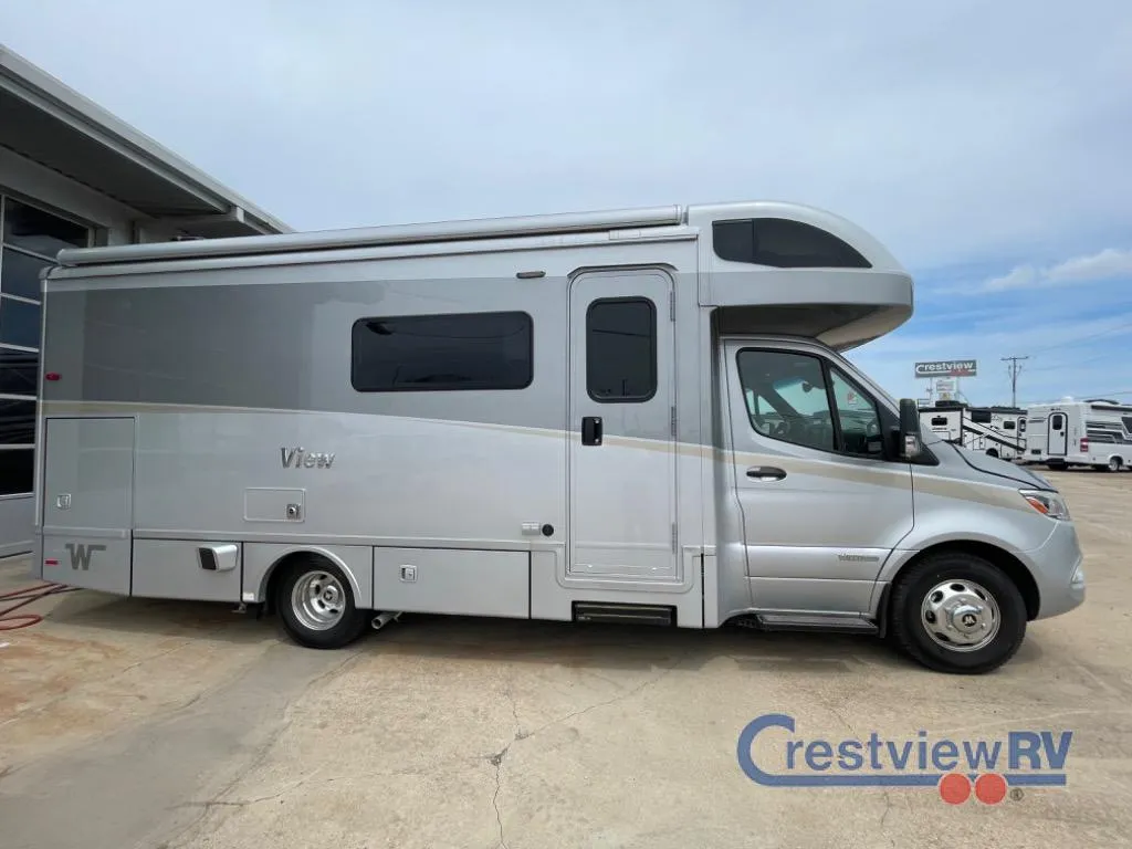 2025 Winnebago View 24T AWD - Photo 3