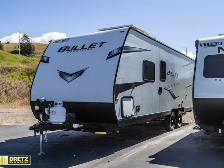 2023 Keystone Bullet Crossfire 2200BH - Photo 4
