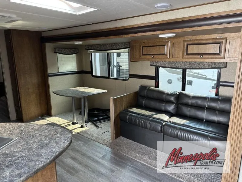 2017 CrossRoads RV Z 1 328SB - Photo 3
