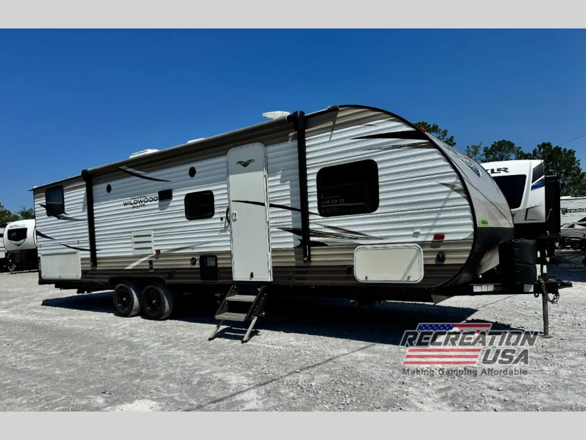 2018 Forest River RV Wildwood X-Lite 273QBXL - Photo 2
