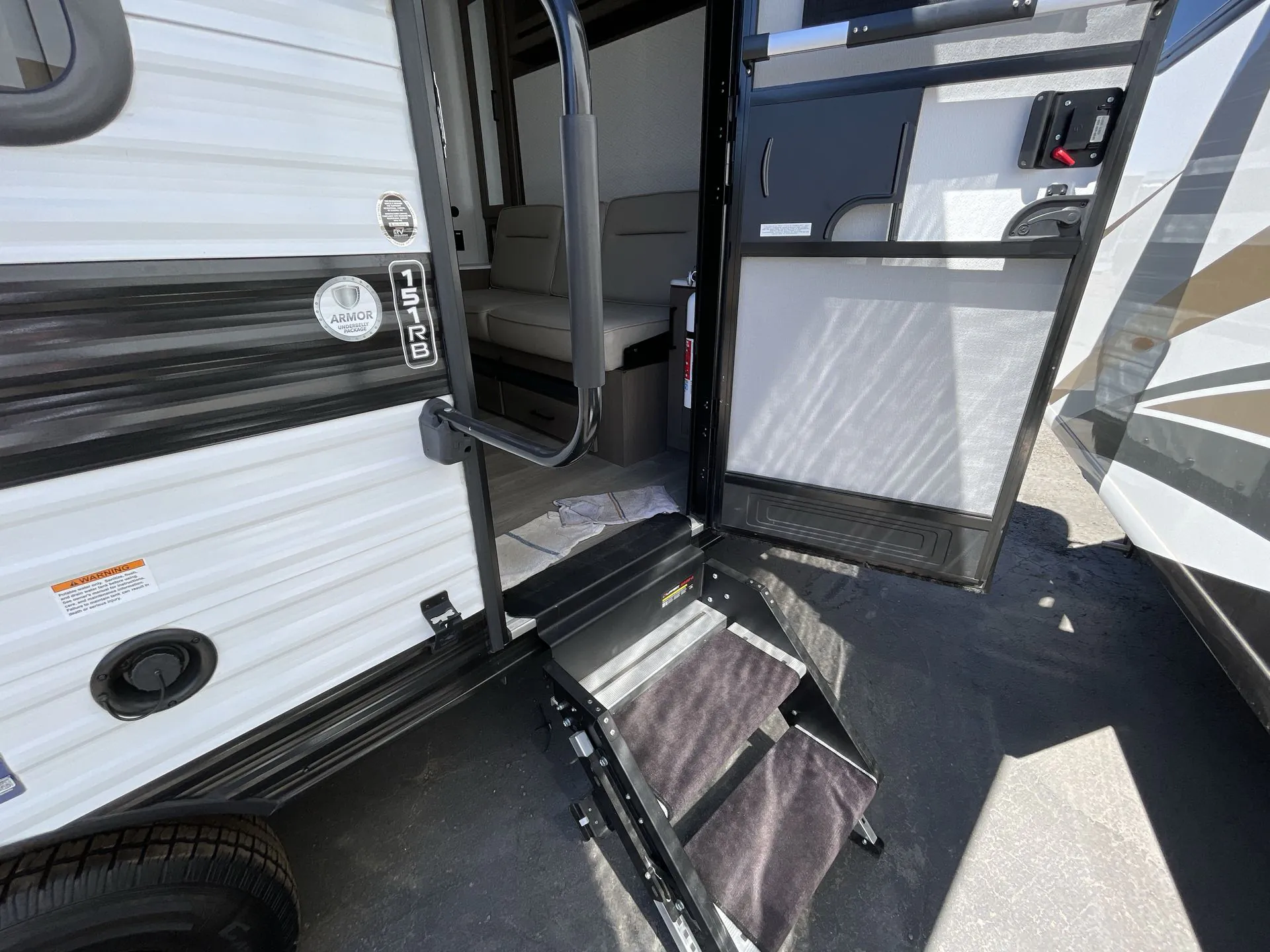 2025 Grand Design Transcend One 151RB - Photo 3
