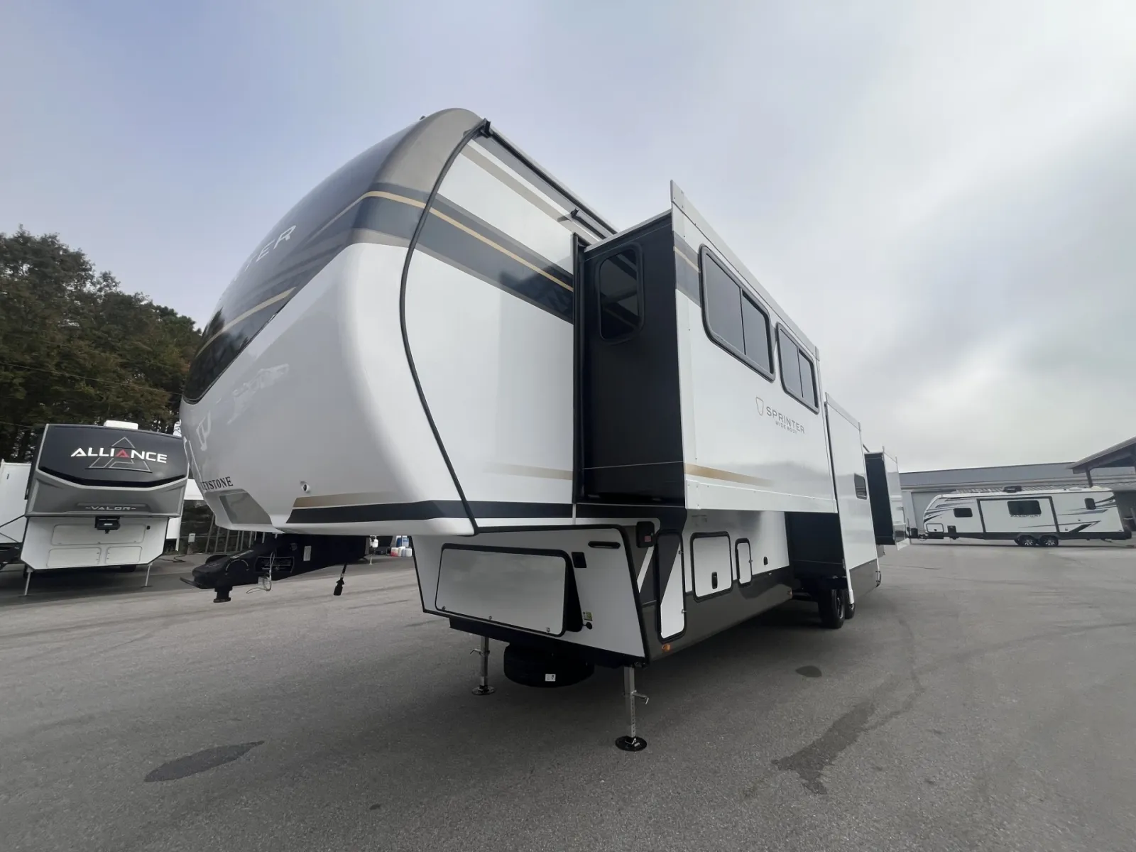 2026 Keystone Sprinter 3800FLB - Photo 4