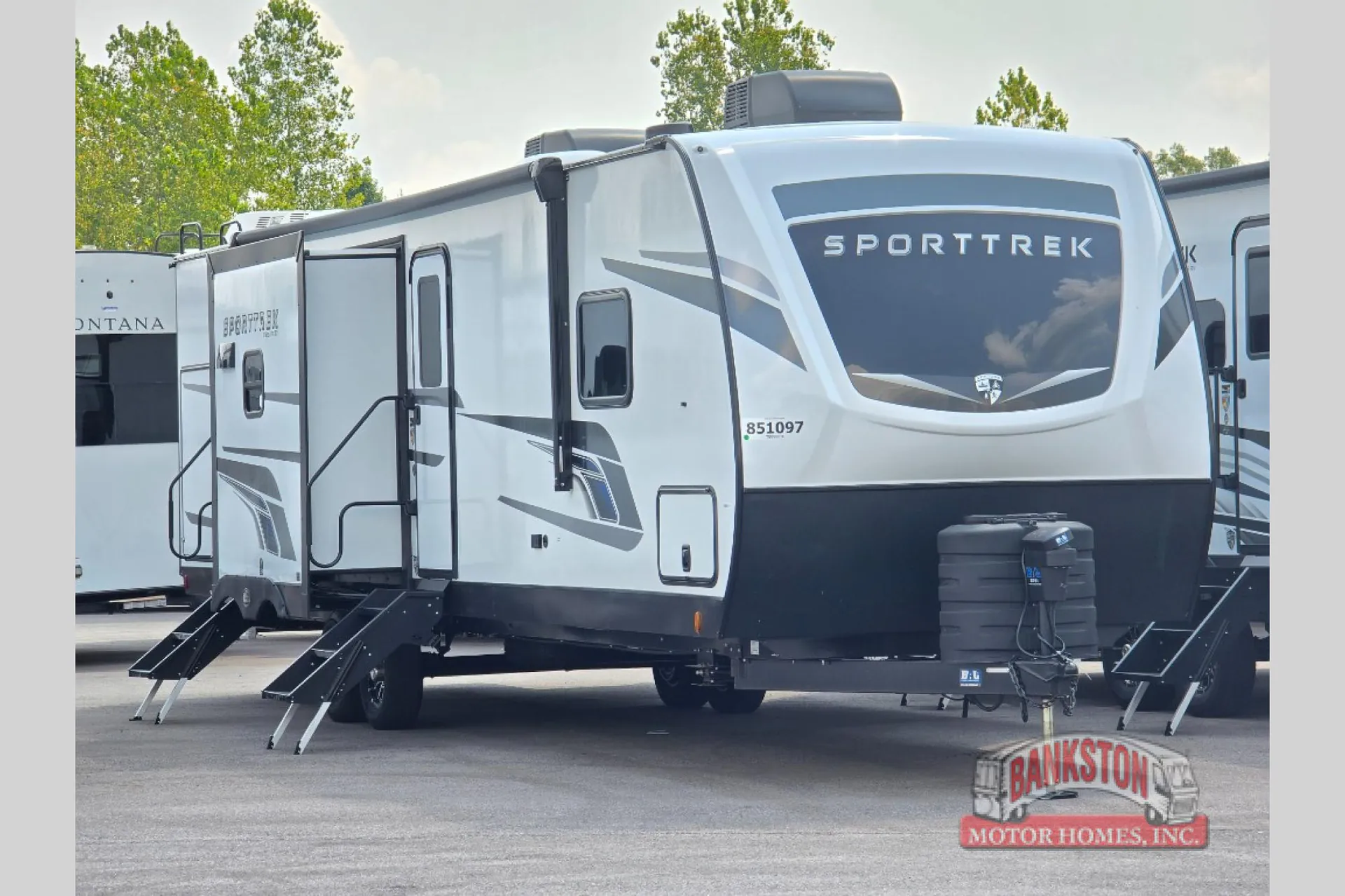 2026 Venture RV SportTrek ST333VIK - Photo 2
