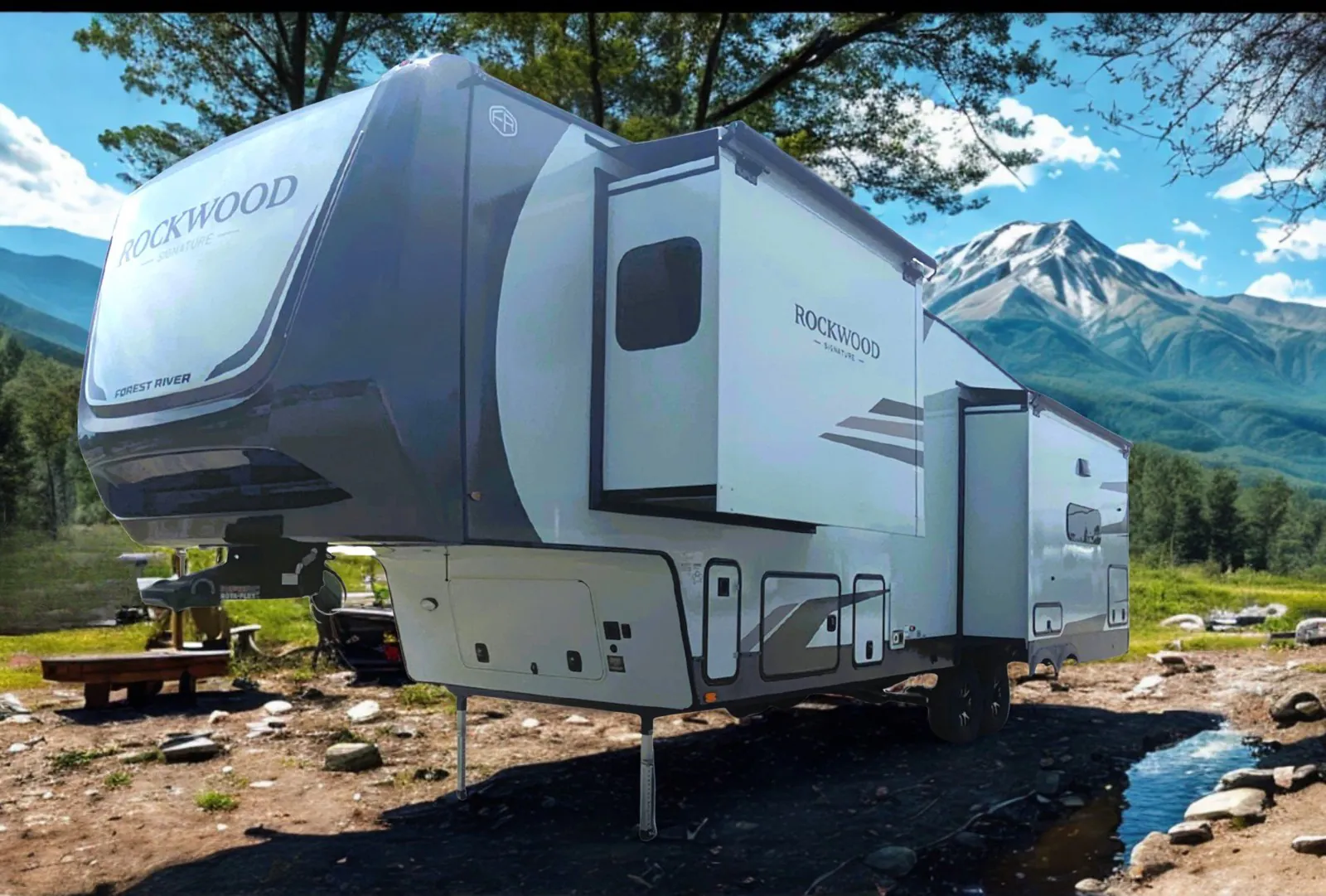 2026 Forest River Rockwood Signature R361RLS - Photo 4