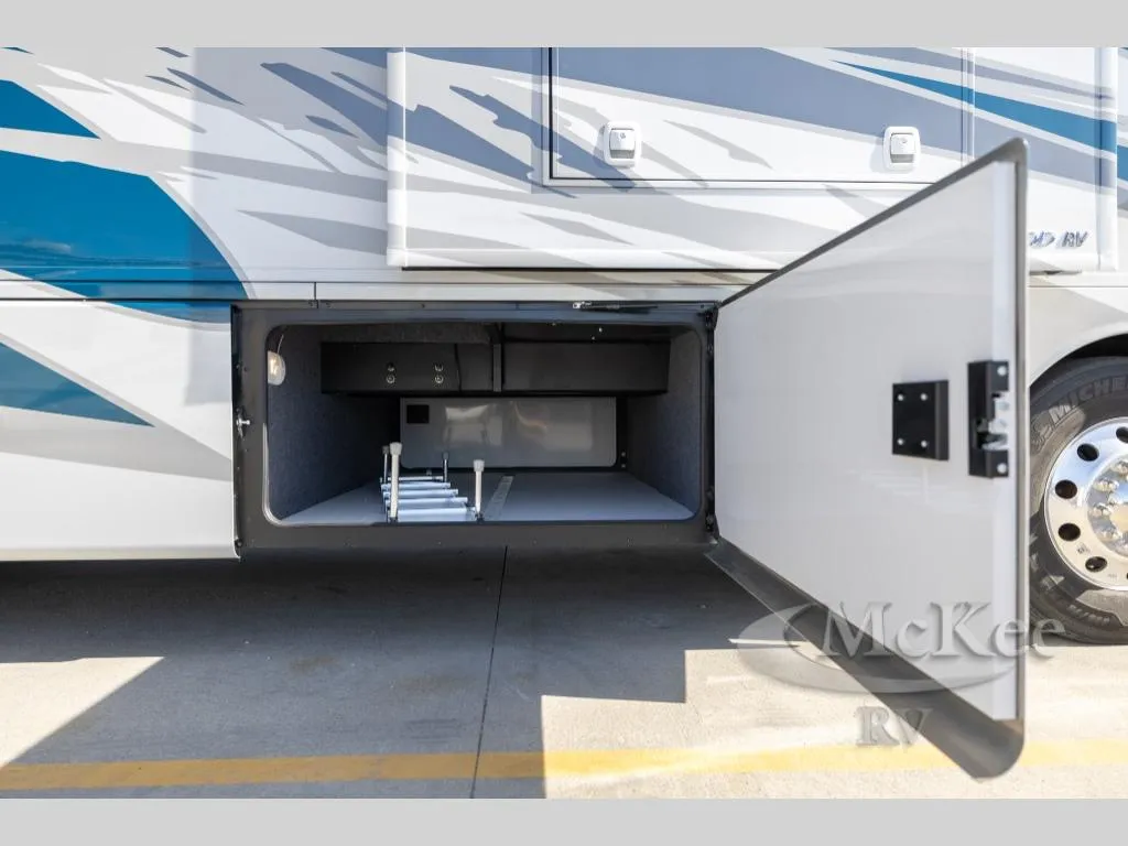 2026 Fleetwood Frontier 33TL - Photo 3