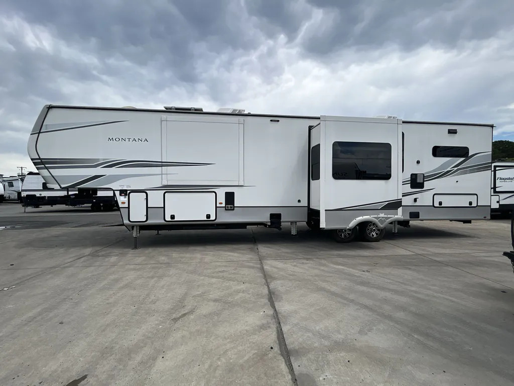 2023 Keystone Montana 3901RK, Photos photo 6