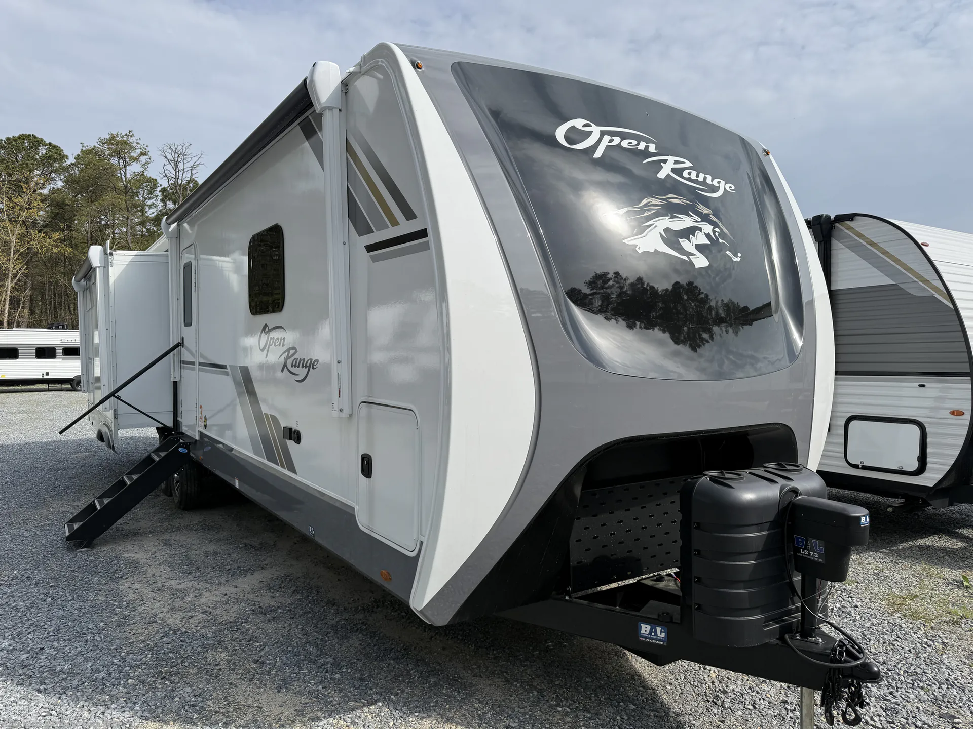 2026 Highland Ridge Open Range 322RLS dealer photo 1 from White Horse Leisure