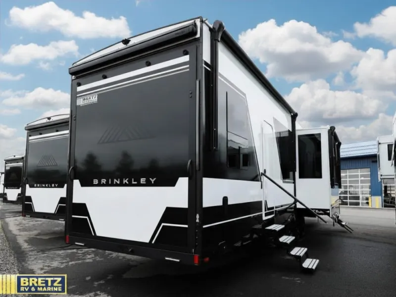 2026 Brinkley Model G 4000 - Photo 3