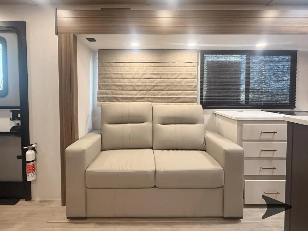 2027 Forest River Vibe 3400BH, Photos photo 7