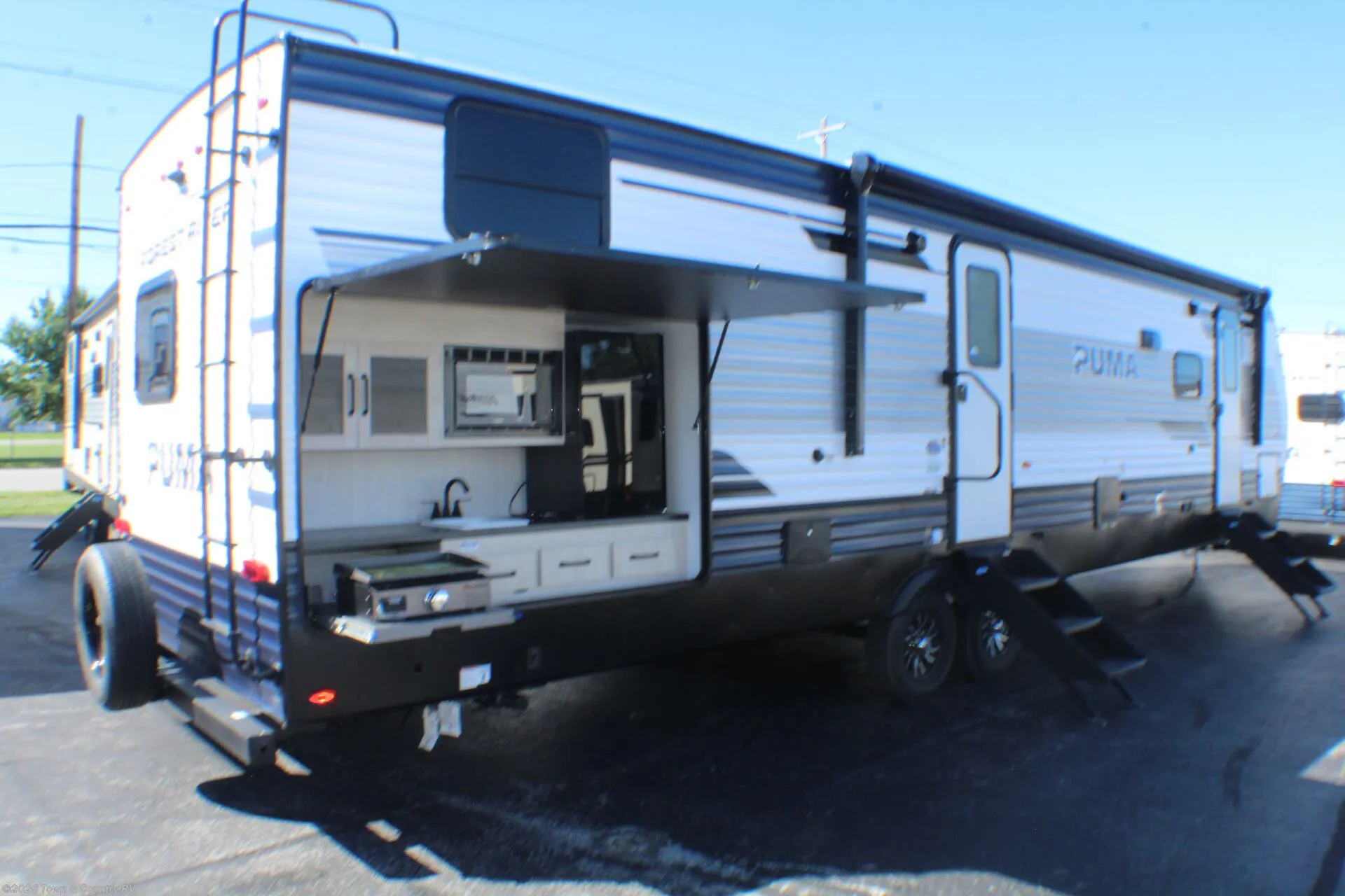 2027 Palomino Puma 31QBBH - Photo 4