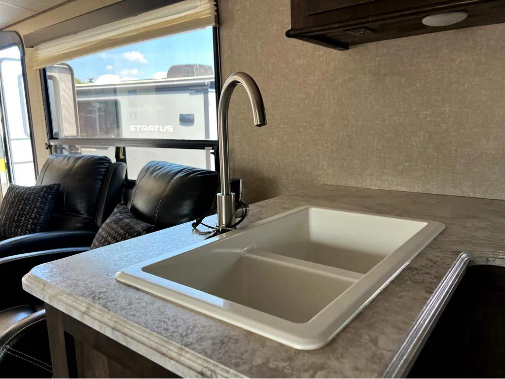 2019 Forest River Vibe 268RKS, Photos photo 13