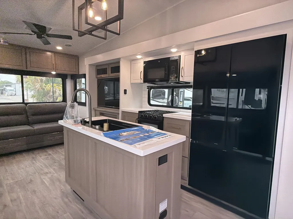 2026 Jayco Eagle 321RSTS, Photos photo 14