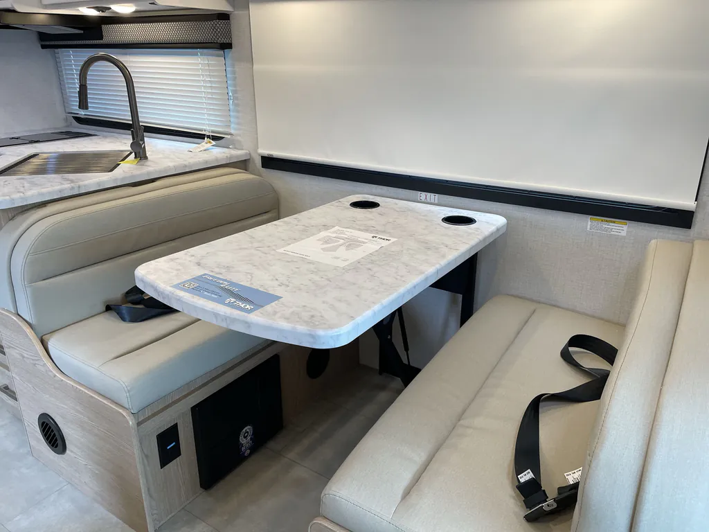 2026 Thor Motor Coach Freedom Elite 28HZ, Photos photo 27