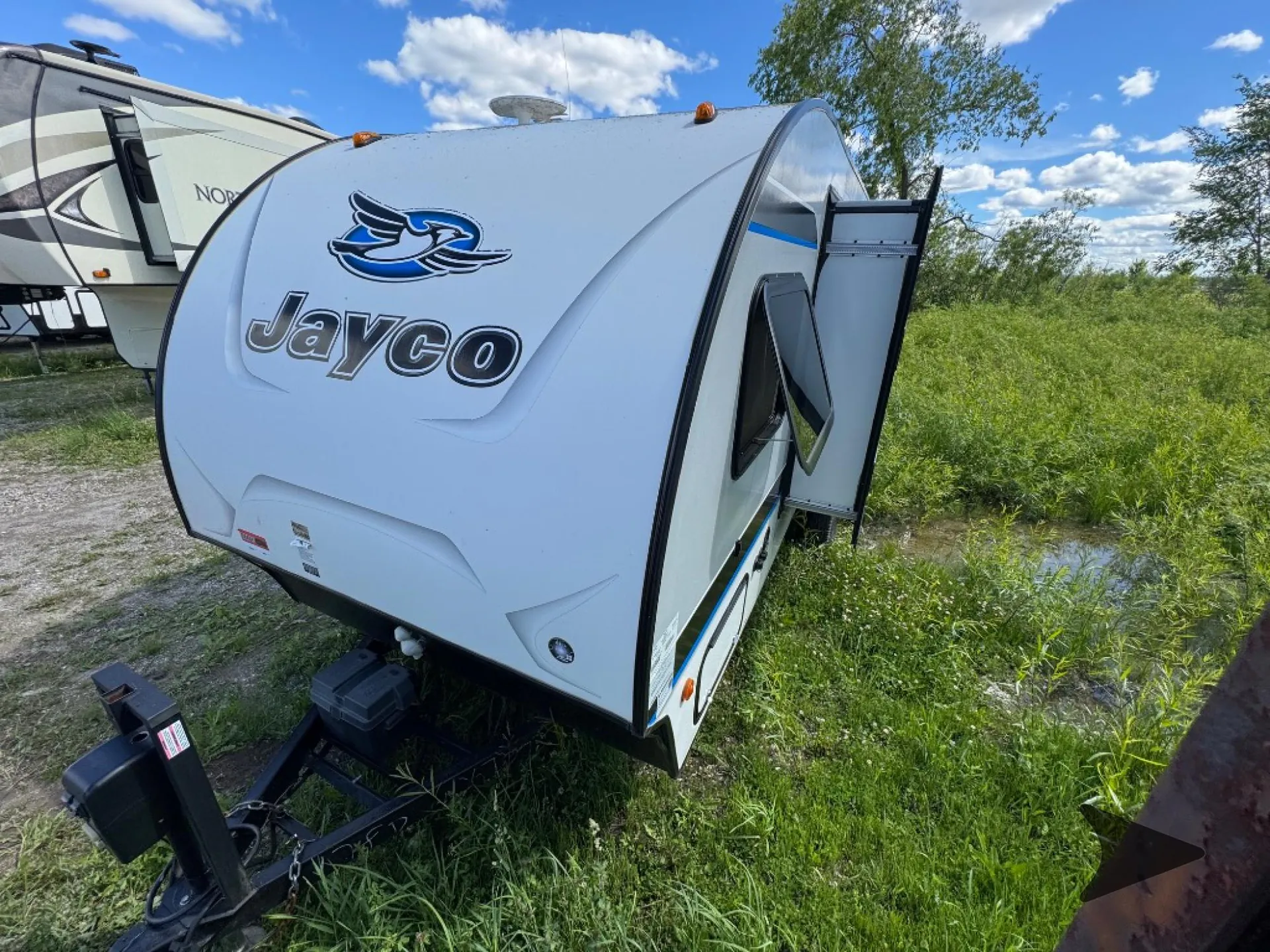 2017 Jayco Hummingbird 17FD - Photo 4