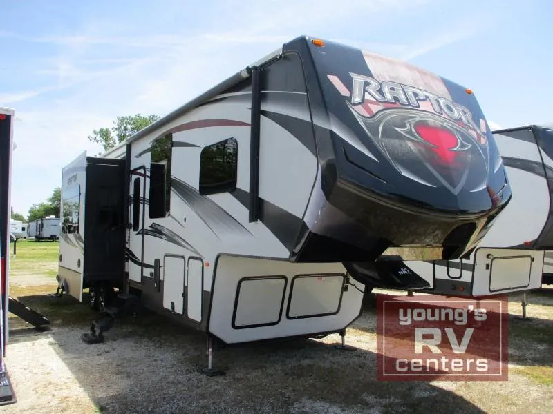 2015 Keystone RV Raptor 375TS - Photo 3