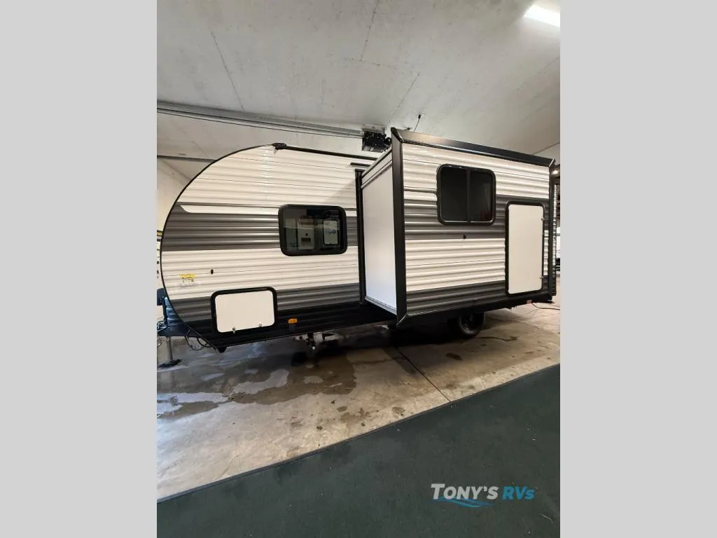 2026 Gulf Stream RV Ameri-Lite Ultra Lite 228SB - Photo 4