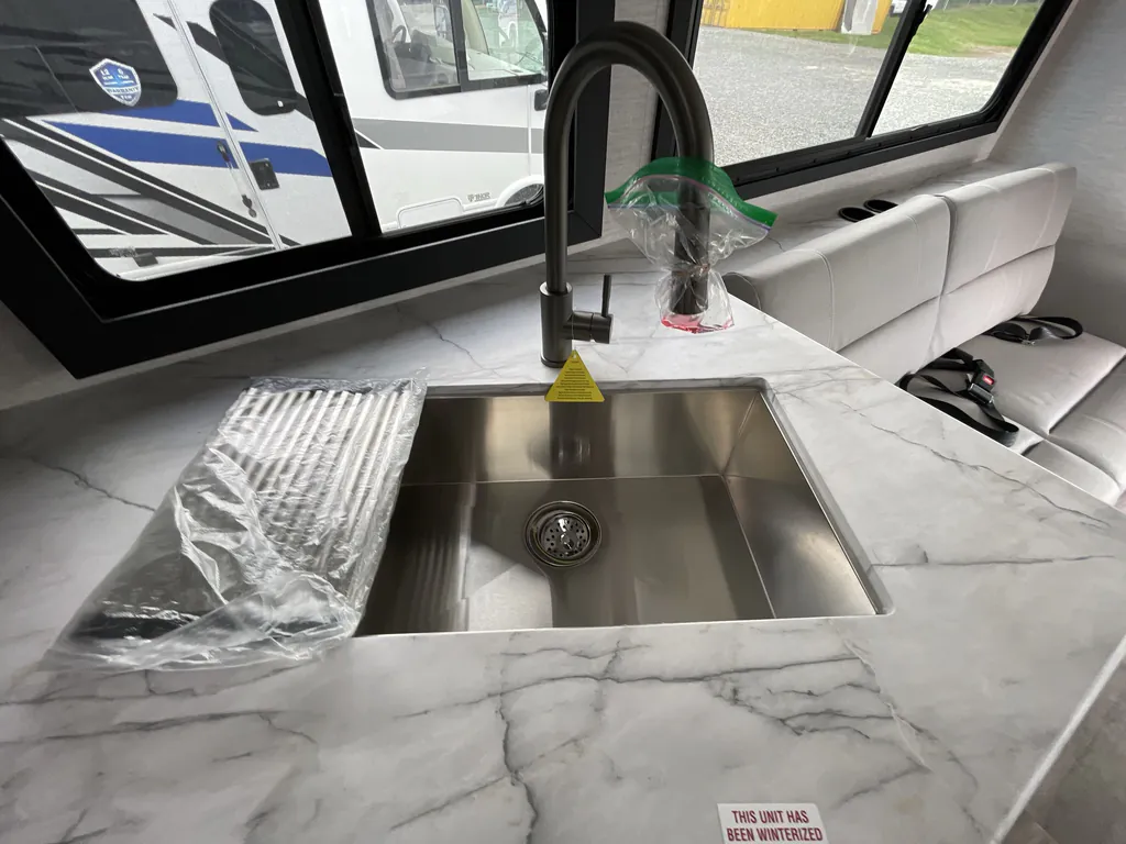 2026 Thor Motor Coach Freedom Traveler A29, Photos photo 19