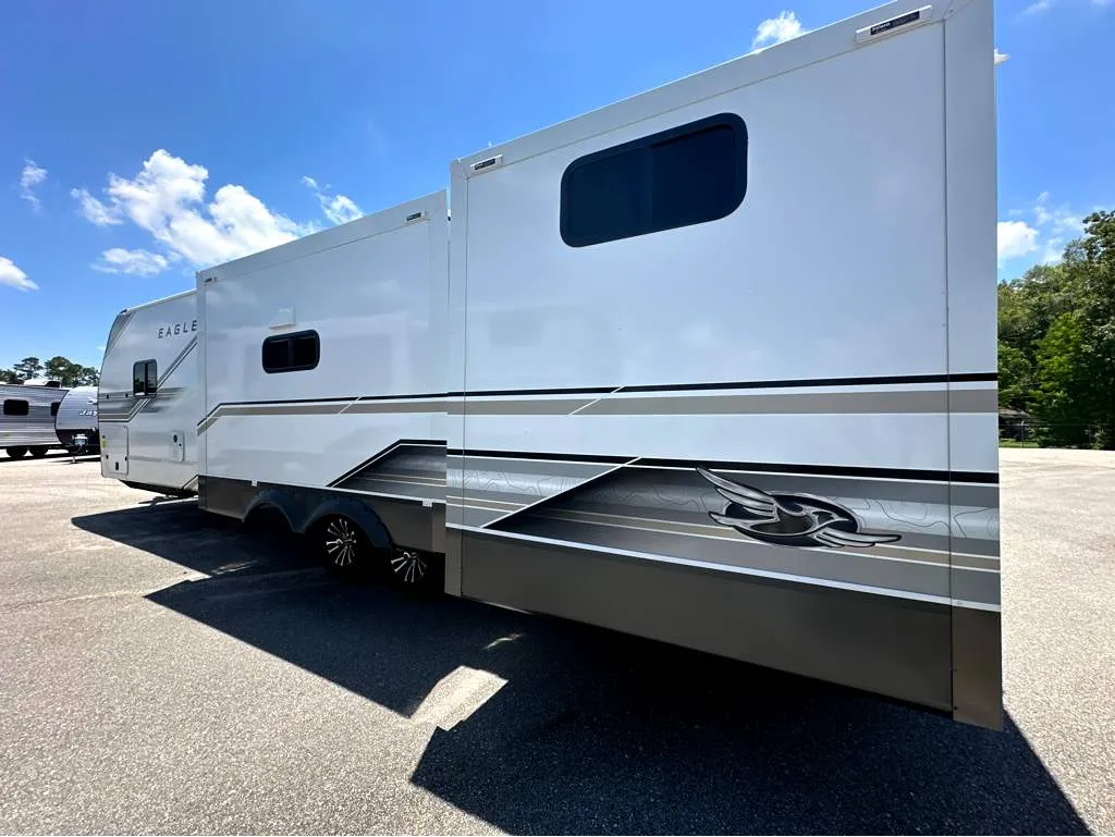2027 Jayco Eagle HT 312BHOK - Photo 4