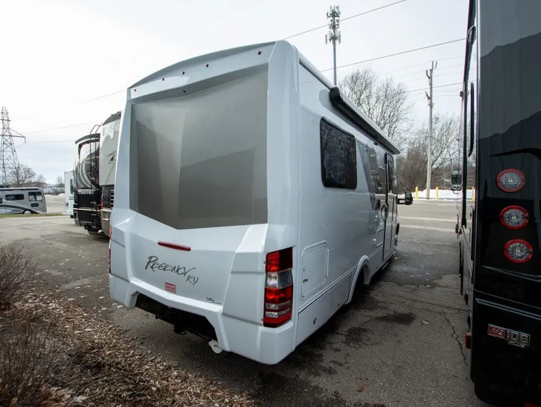 2020 Regency RV Ultra Brougham 25TB - Photo 3