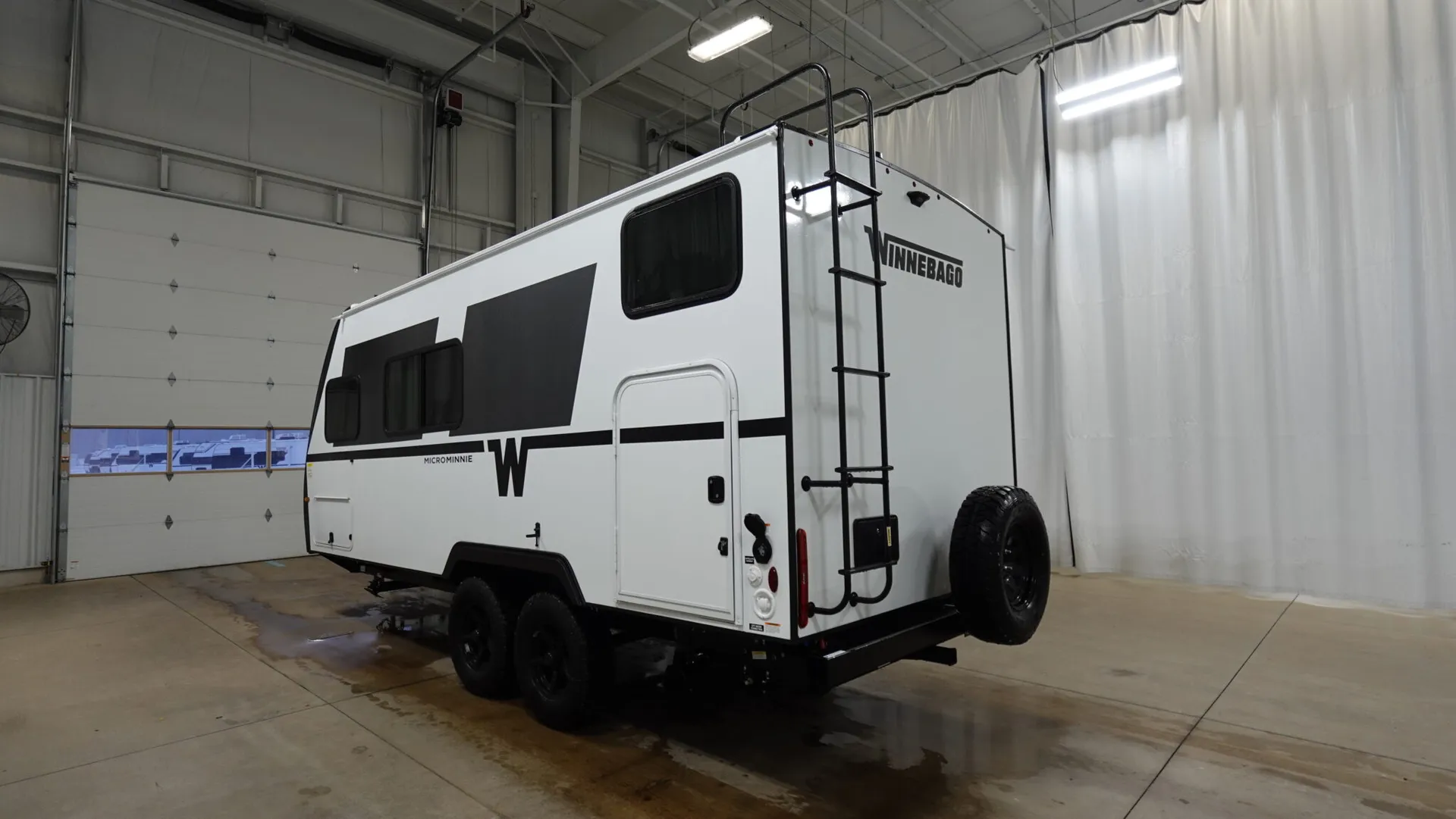 2026 Winnebago Micro Minnie 1800BH - Photo 4