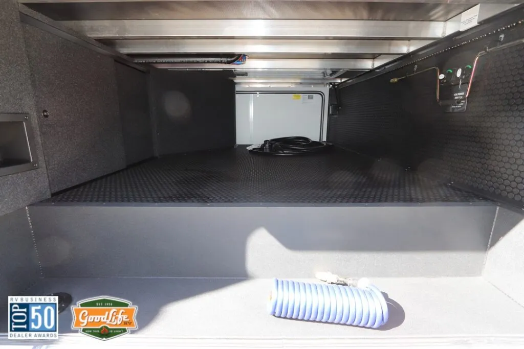 2026 Brinkley Model Z 3100 - Photo 3