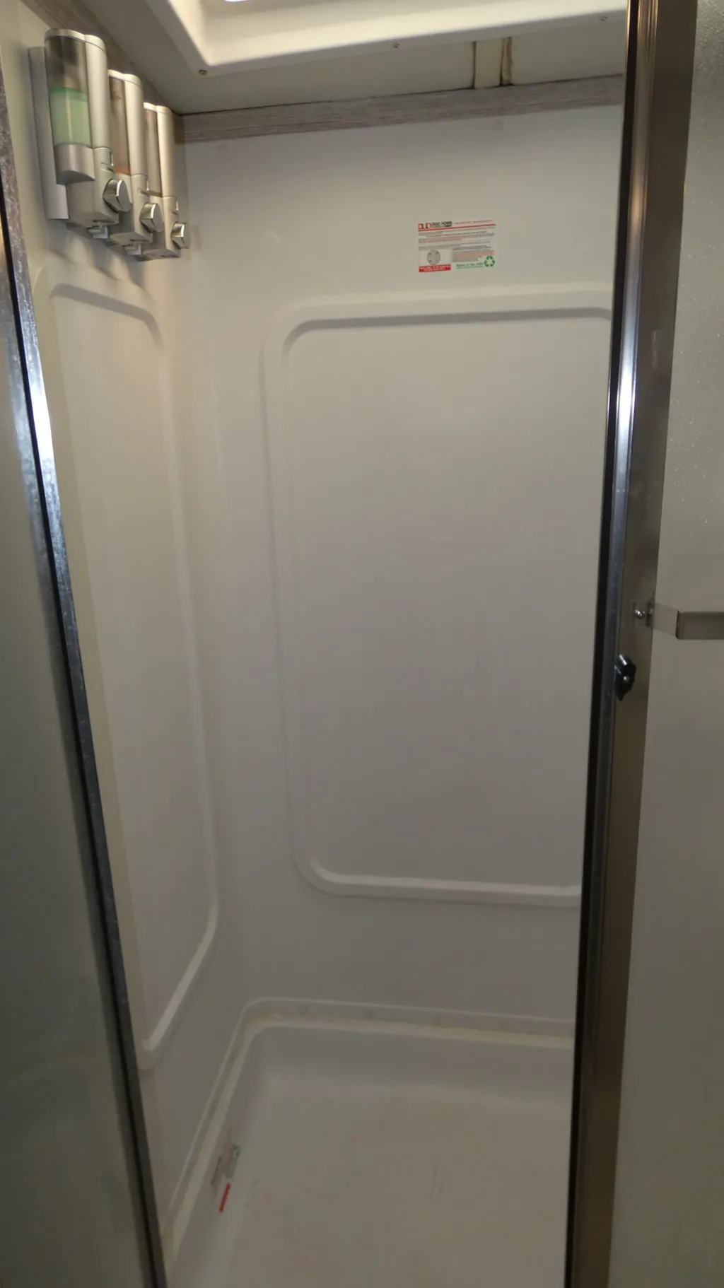 2022 Winnebago Vista 32M, Photos photo 24