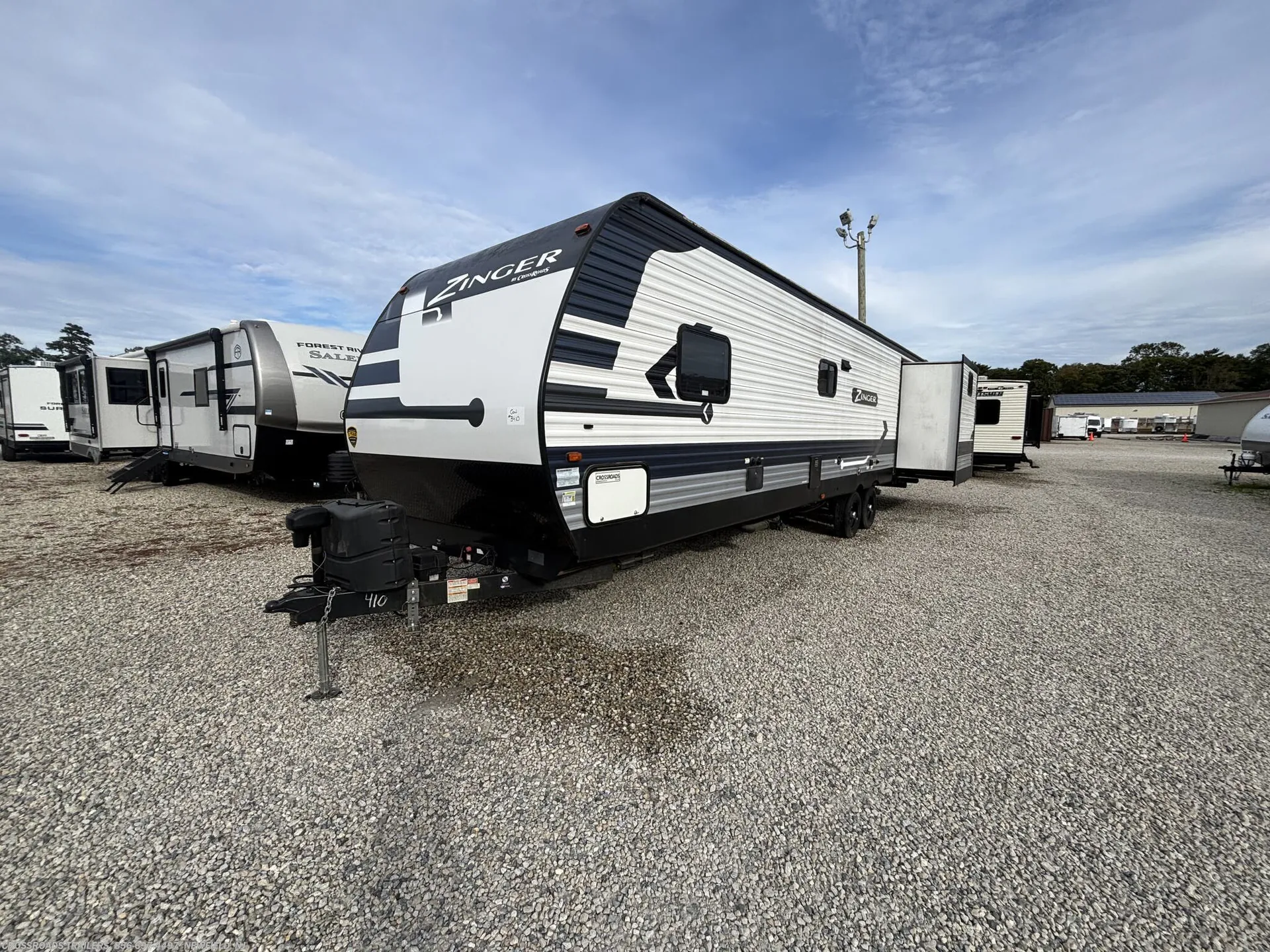 2021 CrossRoads Zinger 333DB - Photo 4