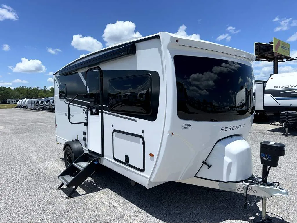 2025 Grand Design Serenova 150HL - Photo 2