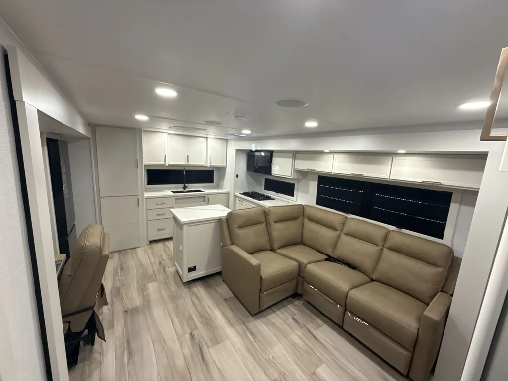 2026 Brinkley Model I 280, Photos photo 7
