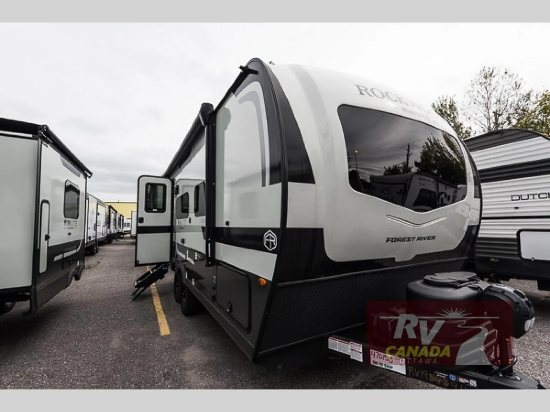 2027 Forest River Rockwood Mini Lite 2109S