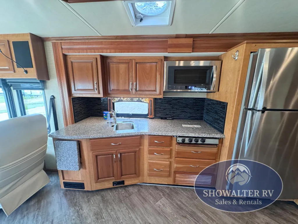 2016 Fleetwood Pace Arrow LXE 38K, Photos photo 20