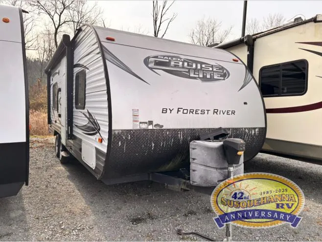 2016 Forest River Salem Cruise Lite 241QBXL - Photo 2