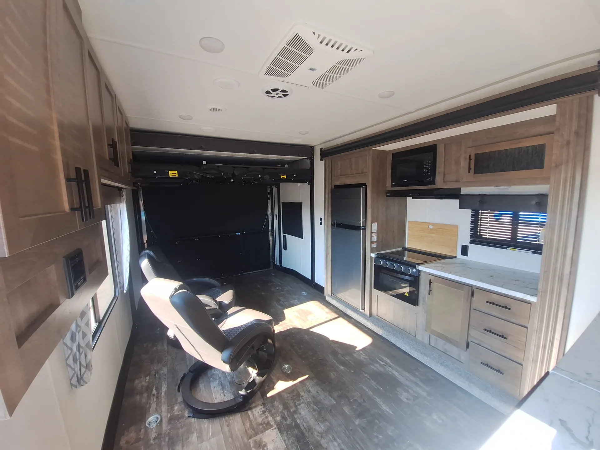 2022 Forest River Cherokee Wolf Pack 23PACK15 — living area main