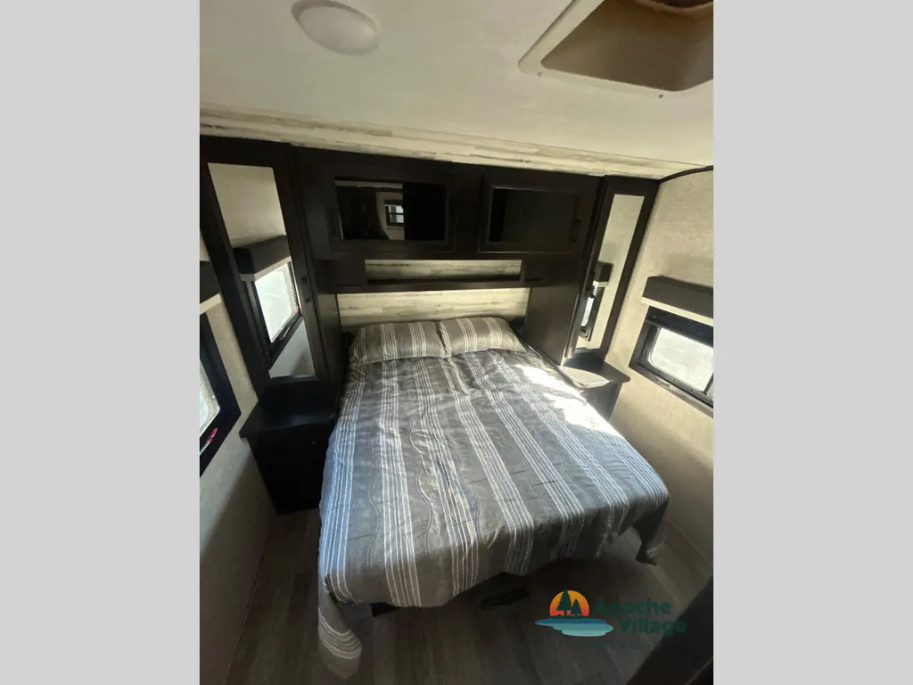 2022 Jayco Jay Feather 25RB, Photos photo 11