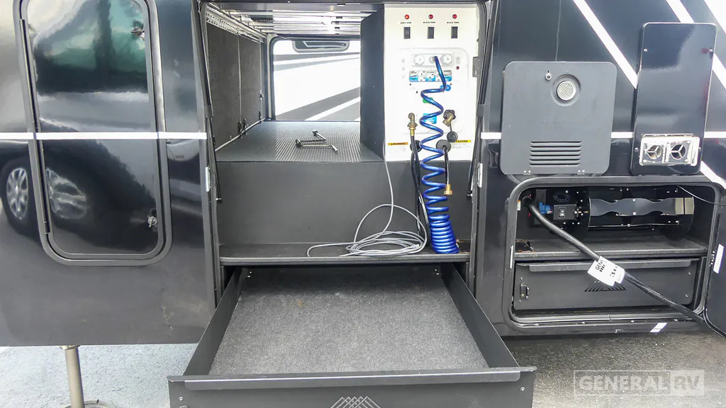 2025 Brinkley Model G 4000, Photos photo 52