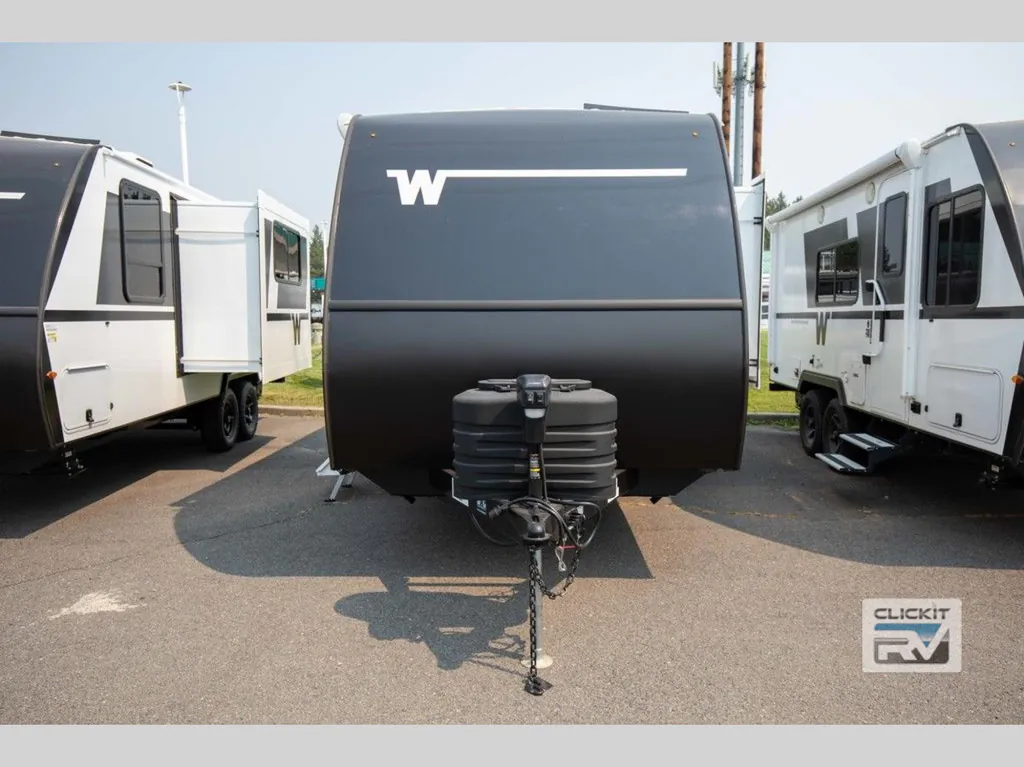 2027 Winnebago Micro Minnie 2108DS, Photos photo 7