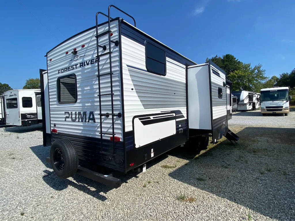 2027 Forest River Puma 32BHFS — Photo 5