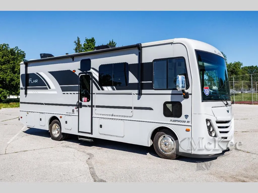 2026 Fleetwood Flair 28A - Photo 2