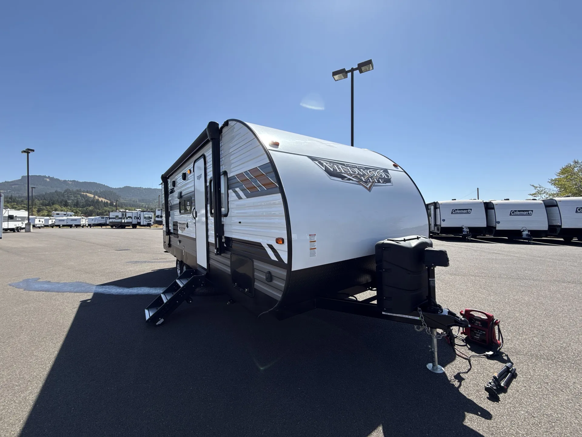 2022 Forest River Wildwood X-Lite 220BHXLW - Main photo