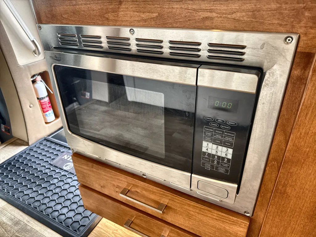 2019 Tiffin Wayfarer 25 QW, Photos photo 11