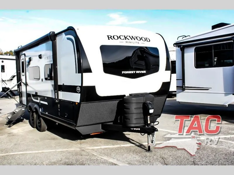 2026 Forest River Rockwood Mini Lite 2109S - Photo 2