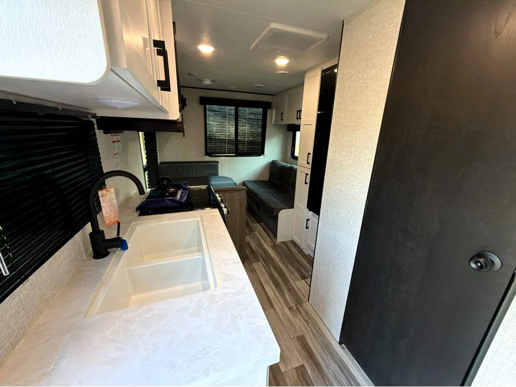 2025 Jayco Jay Flight SLX 210QB, Photos photo 13
