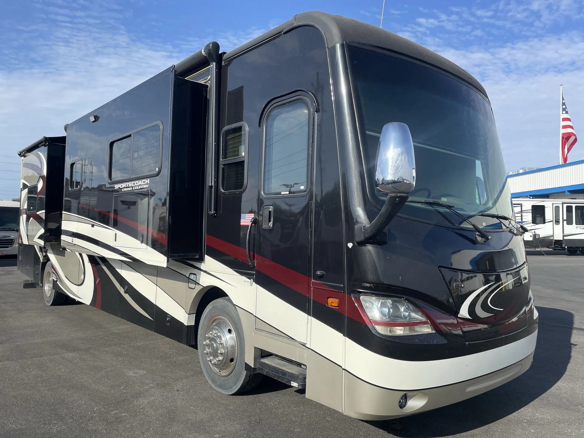 2014 Coachmen Sportscoach Cross Country 404RB - Photo 2