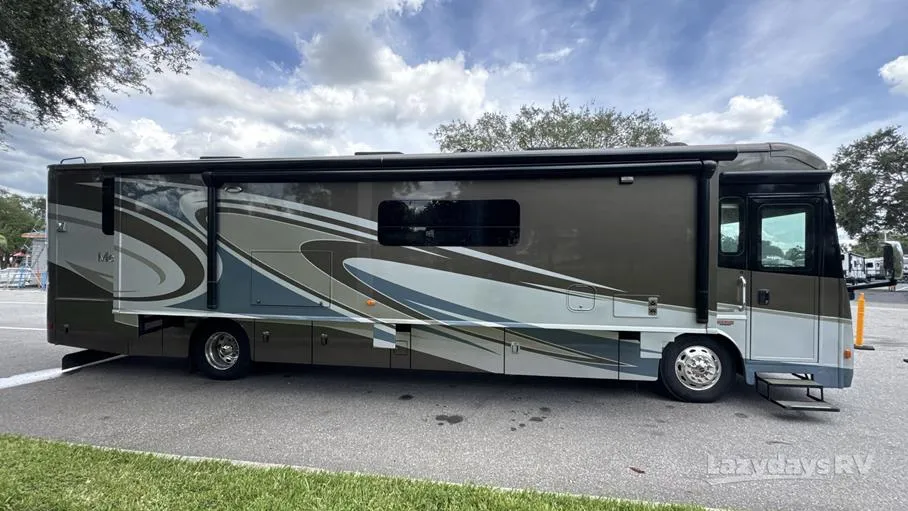 2016 Itasca Meridian 40R - Photo 2