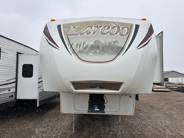 2011 Keystone Laredo 266RL - Photo 2