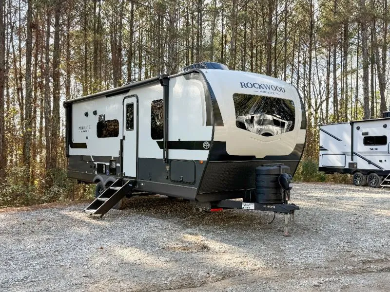 2026 Forest River Rockwood Mini Lite 2520BH - Photo 2