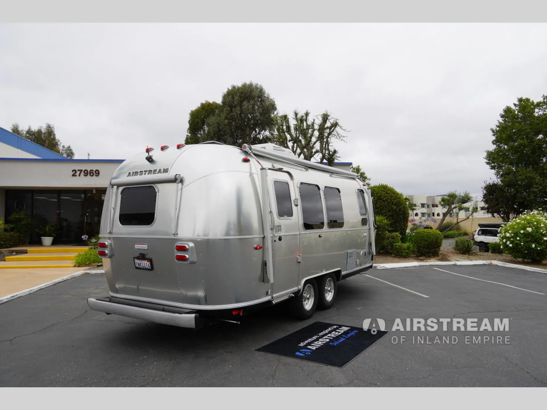 2020 Airstream International Serenity 23FB - Photo 4