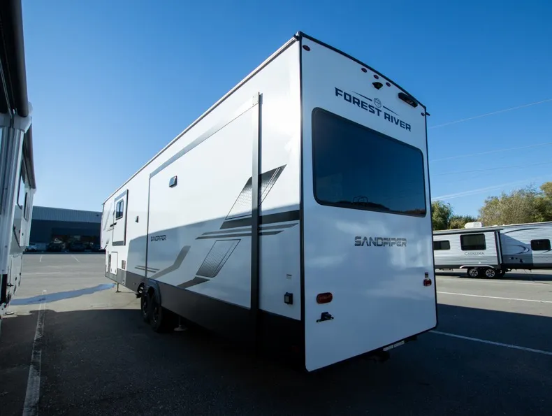 2026 Forest River Sandpiper 3900HBLR - Photo 4