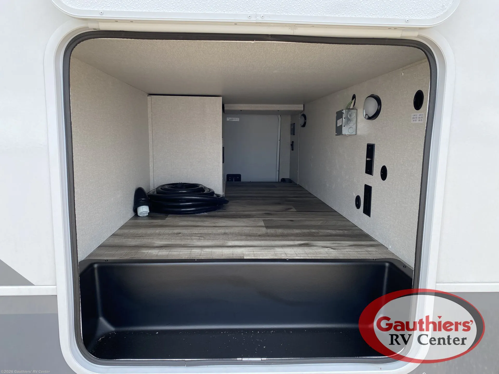 2026 Highland Ridge Open Range Roamer Light Duty 27RBOS dealer photo 5 from Gauthiers RV Center